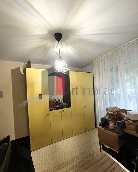 Rahova, apartament 3 camere, centrala proprie, mobilat,  utilat parcare.
